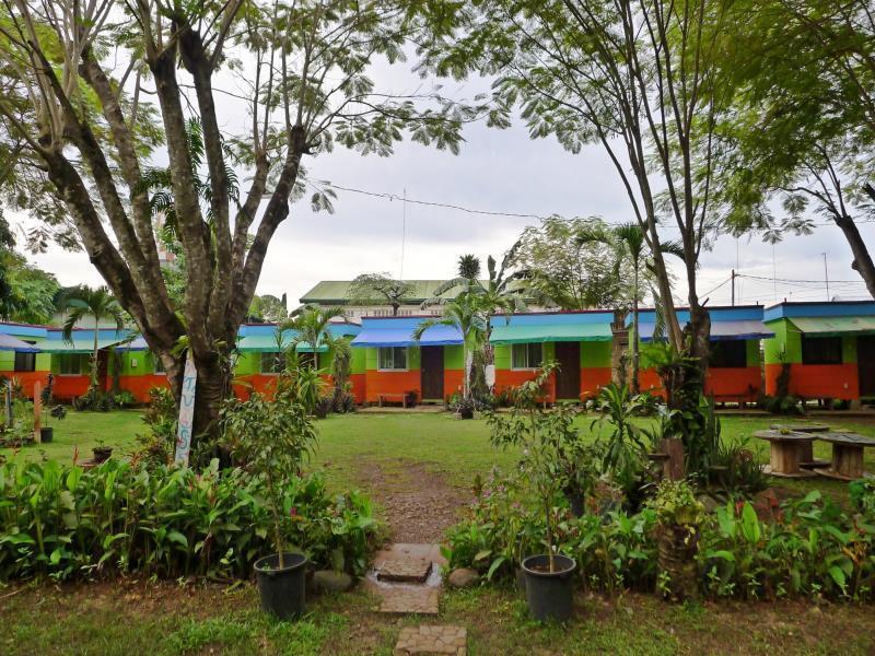 Oyo 671 Natua'S Cabin Puerto Princesa Exterior photo