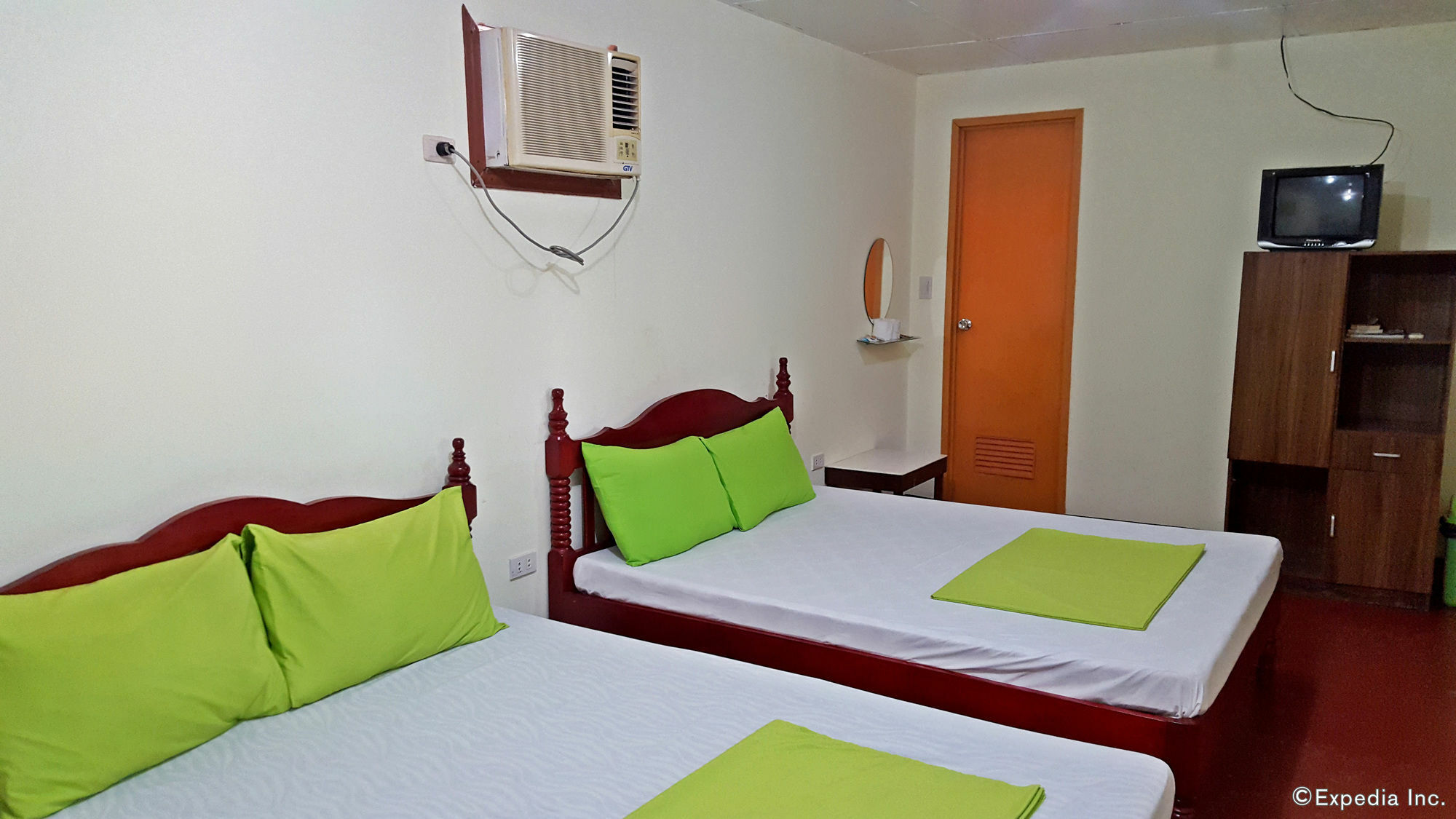 Oyo 671 Natua'S Cabin Puerto Princesa Exterior photo